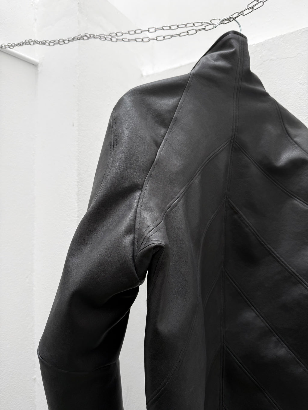 EC005 - SVJ

Spiral Vein Jacket