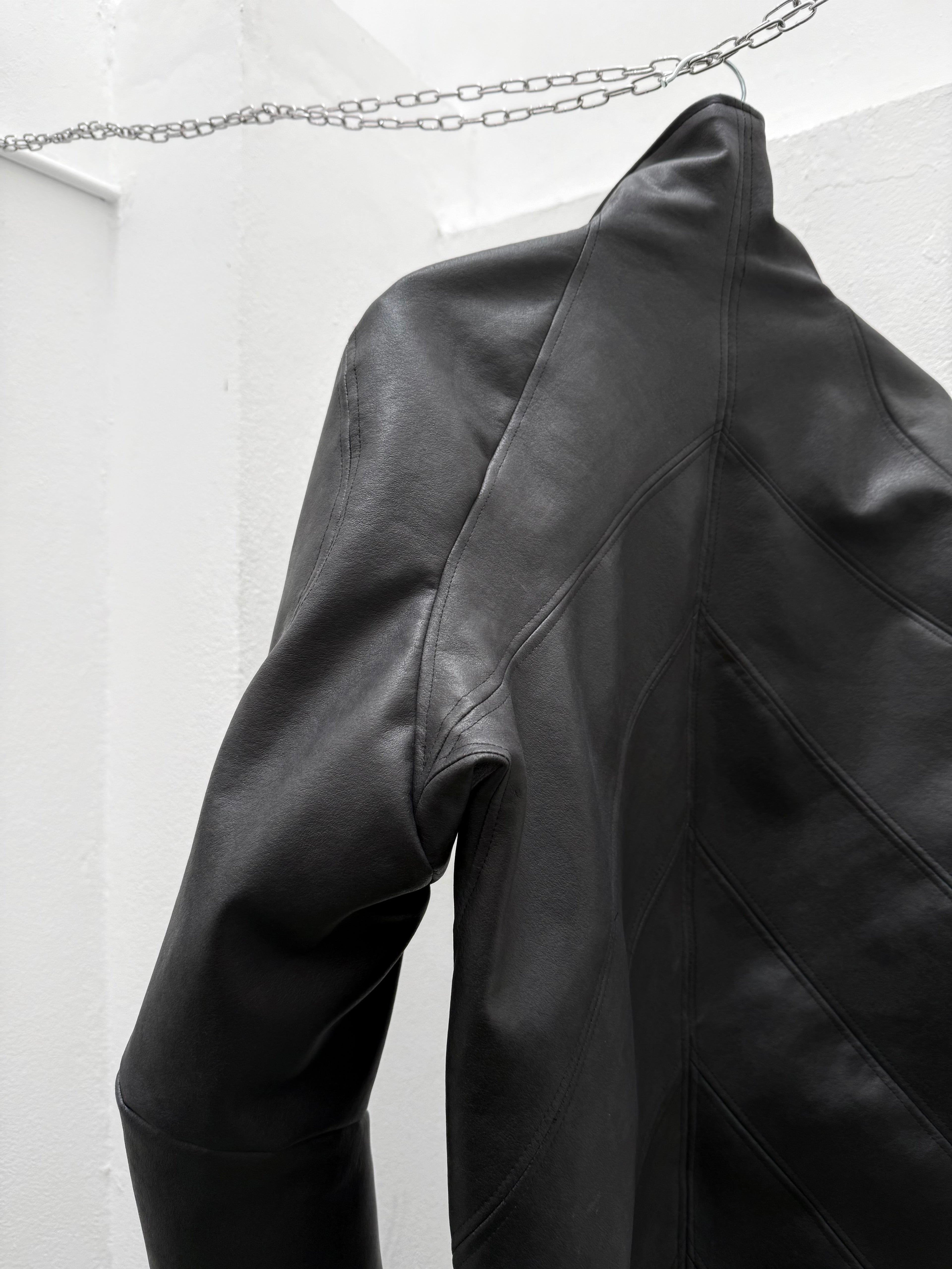 EC005 - SVJ

Spiral Vein Jacket