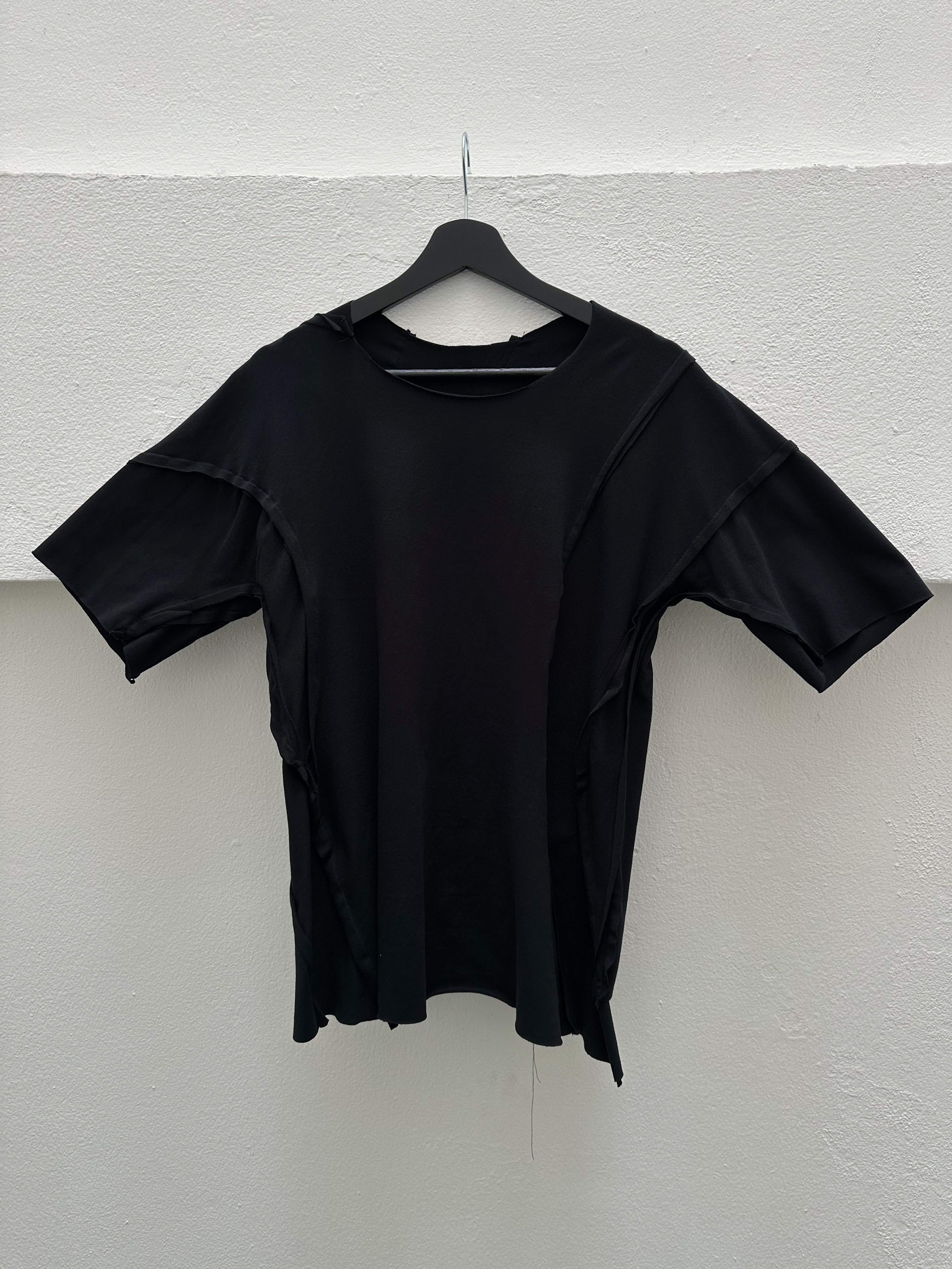 EC001- RSST

Reversible Slanted Spiral Tee