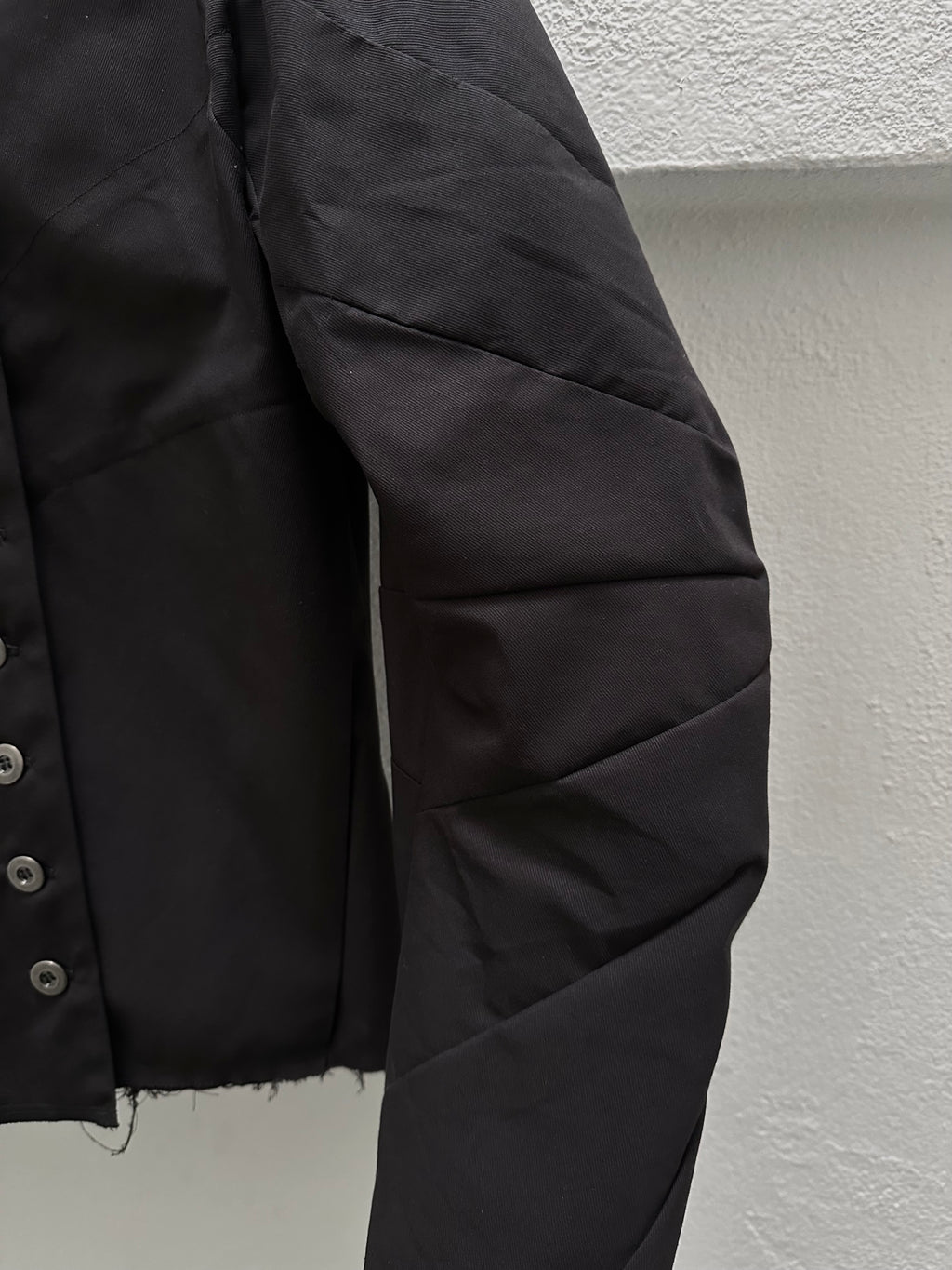 EC002 - ACJ

Anatomical Curvature Jacket