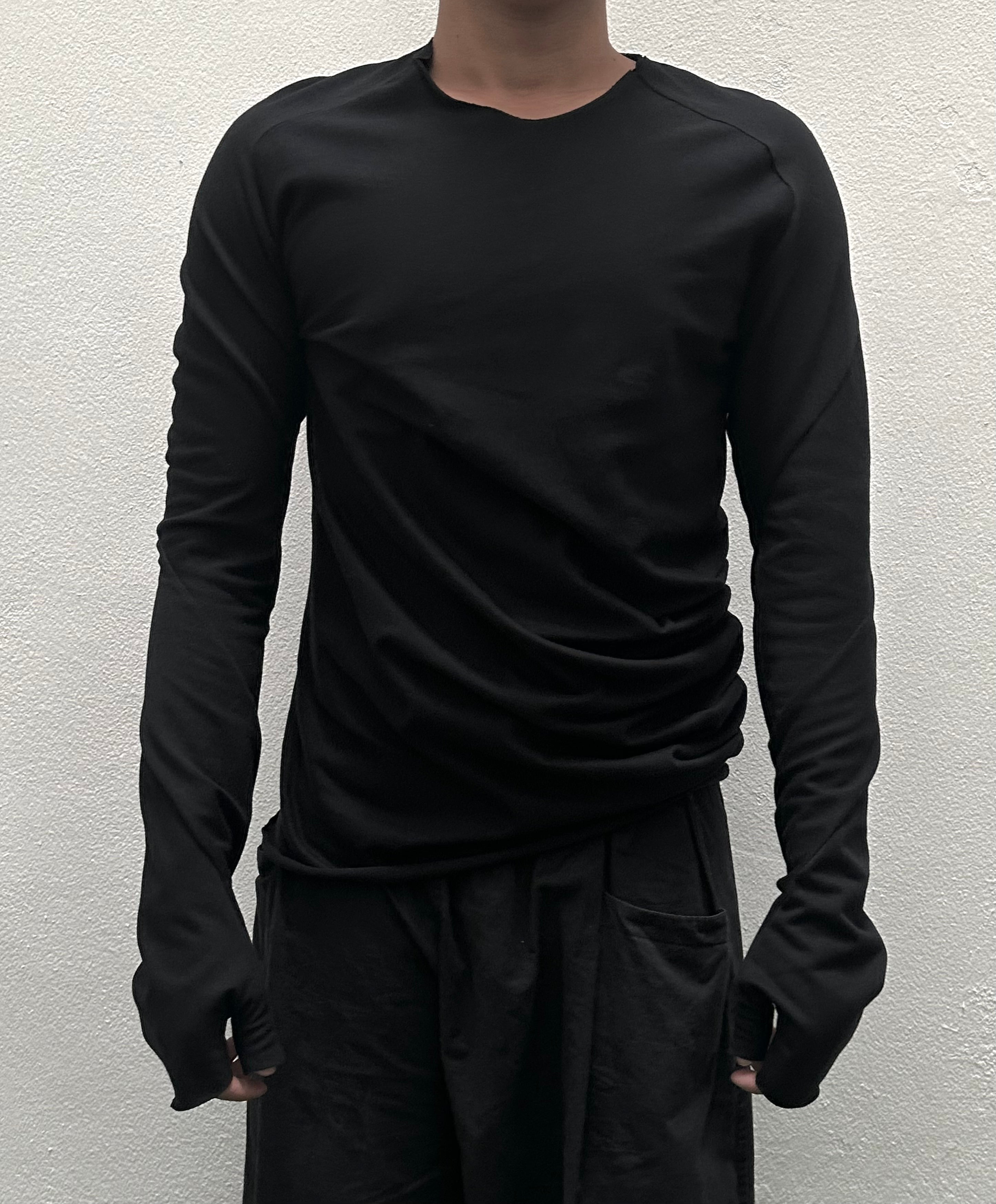 EC003- CSL

Curved Spiral Longsleeve