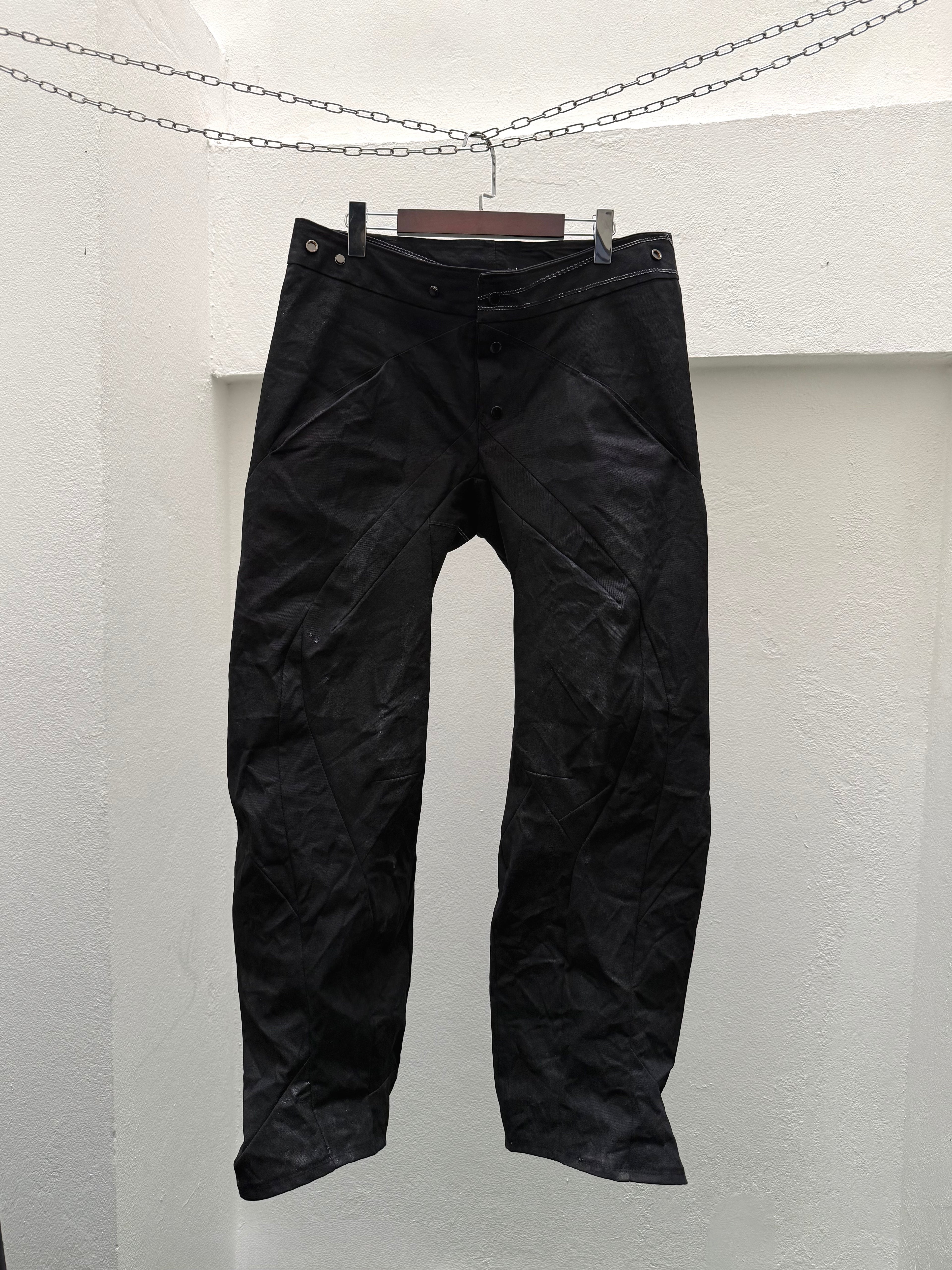 EC0020 LOT/TS(Selvedge)
Linea Obscura Trousers
